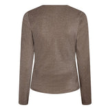 Achterkant taupe wikkeltop Jori – gladde rug, lange mouwen en subtiele lurexglans | Jo&Co Club