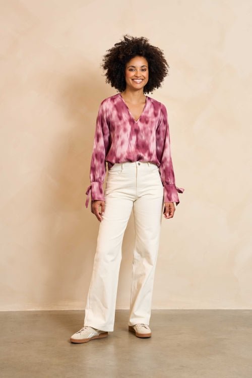 Lofty Manner Trouser Rosema | Ecru in combinatie, blouse met losvallend silhouet