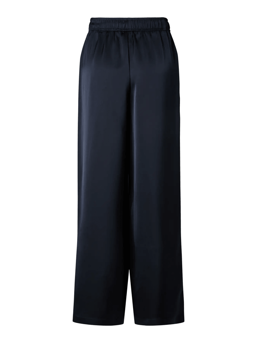 Achterkant satijnen wijde broek Y.A.S Pila in navy | Jo&Co Club