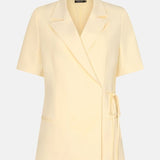 Vrijstaande productfoto voorkant van Ydence Blazer Lucille in soft yellow | Jo&Co Club