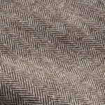 Detailopname van de stof van een blazer in bruin | Ydence Prim | Jo&Co Club