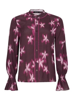 Pruimkleurige bloemenblouse met ruches Ydence Francesca – voorkant | Jo&Co Club