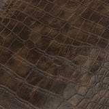 Bruine broek met krokoprint Ydence Leslie – detail van de stof | Jo&Co Club