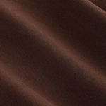 Detailopname van de stof van een jurk in donkerbruin | Ydence Carmel | Jo&Co Club
