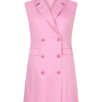 Roze mouwloze blazerdress van Ydence met double-breasted knopen en reverskraag – stijlvolle zomerjurk in pastelroze.
