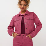 Ydence Jacket Kalina | Roze/Burgundy in effen bordeauxrood, co-ord set bestaande uit een kort jack en een lange broek.