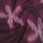Pruimpaarse mesh top met roze bloemen Ydence Willemijn – detail van de stof | Jo&Co Club