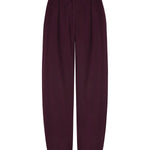 Vrijstaande productfoto van een broek in aubergine op een witte achtergrond | Ydence Blythe | Jo&Co Club
