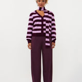 Broek in aubergine | Ydence Blythe | Jo&Co Club