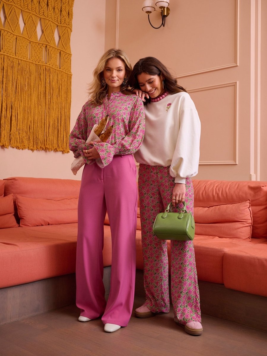 Ydence Pants Solange | Roze in Fuchsiaroze basis, bedrukt, Losvallend, ontspannen pasvorm