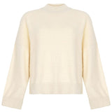 Witte pluizige trui Ydence Patty – voorkant | Jo&Co Club