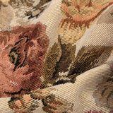 detail shot van de bloemenprint van de violette skort van ydence.