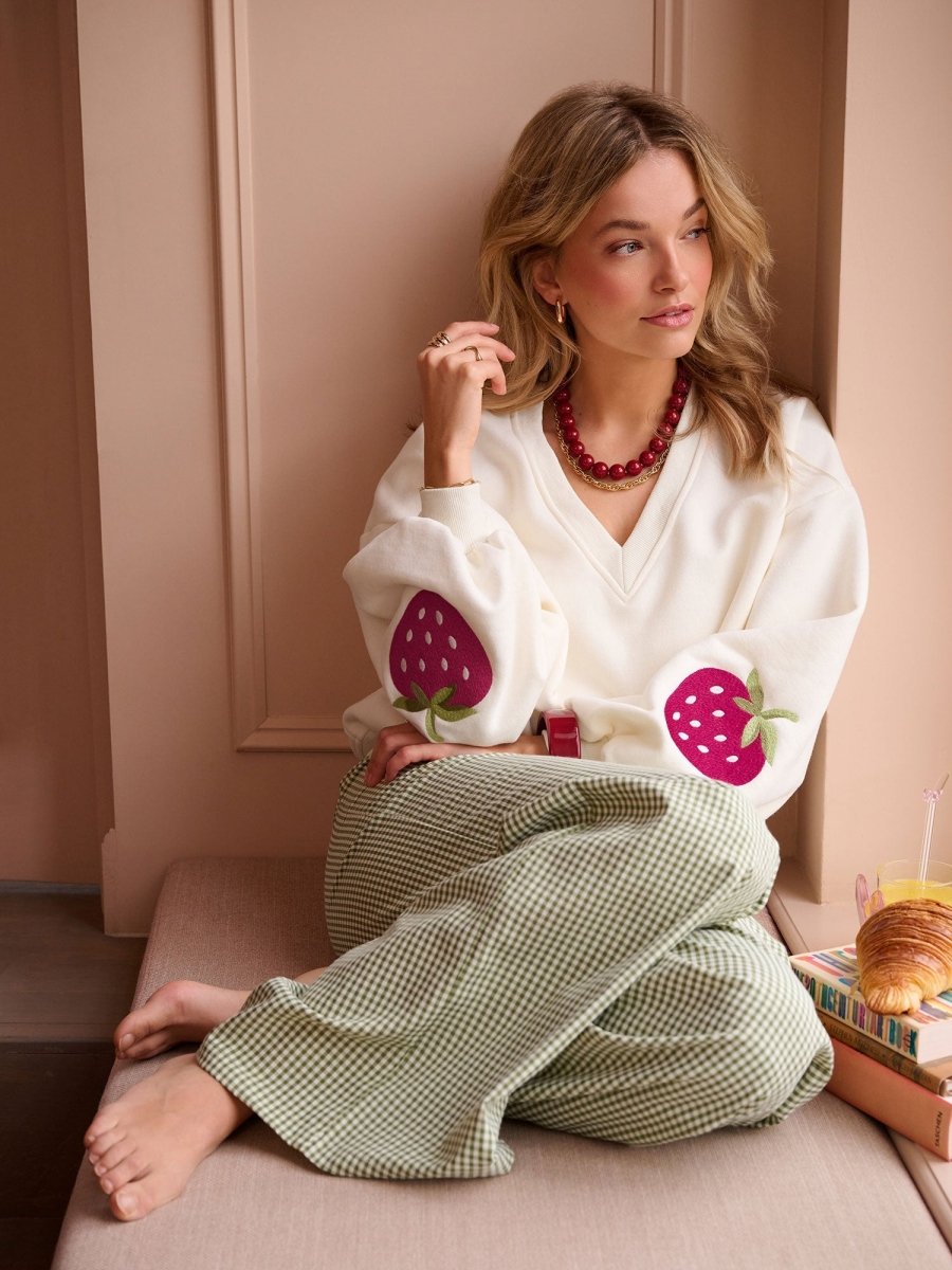 Ydence Sweater Strawberry | Ecru in gebroken wit, oversized