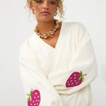 Ydence Sweater Strawberry | Ecru in Gebroken wit (ecru), oversized
