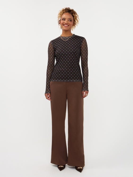 Top in bruin | Ydence Bailey | Jo&Co Club