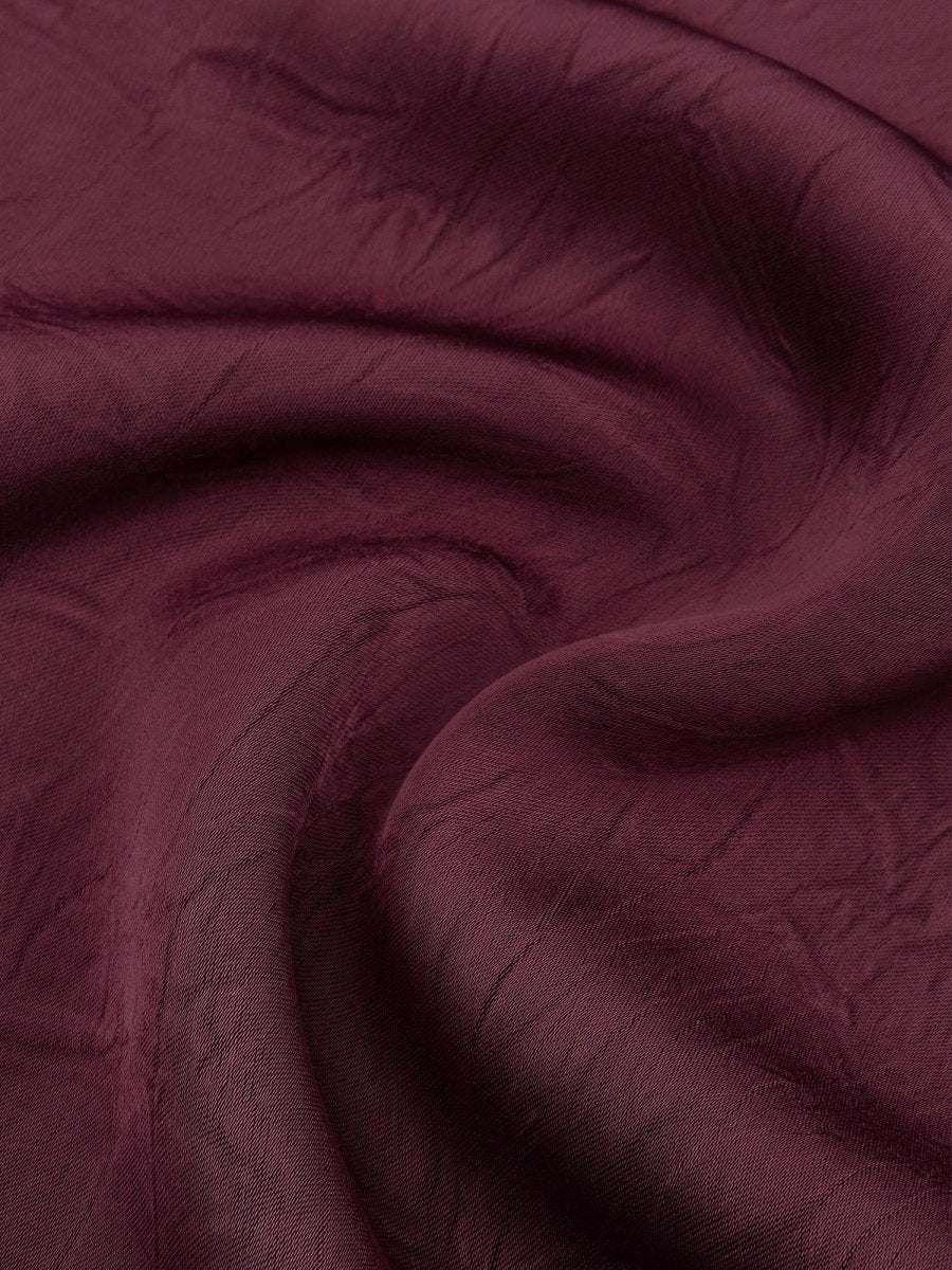 Bordeaux wijde broek Ydence Cecillia – detail van de stof | Jo&Co Club